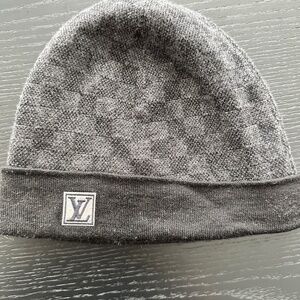 Louis Vuitton Men’s Beanie – One Size, Grey